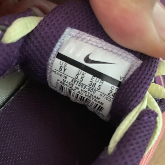 Nike Purple and Pink Athletic Shoes - Picture 5 of 5